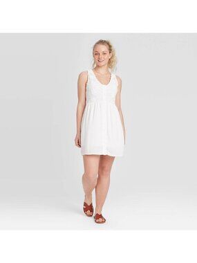White Sleeveless Lace-Top Button-Front Mini Dress Size Large